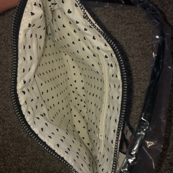 Brighton Bag Holiday Love and Joy Pouch - Picture 4 of 5